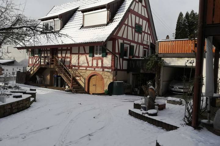 Ferienwohnung für 6 Personen, mit Balkon und Garten in Herbolzheim