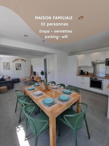 Location de vacances pour 10 personnes, avec terrasse et jardin, animaux acceptés à Saint-Jean-Trolimon