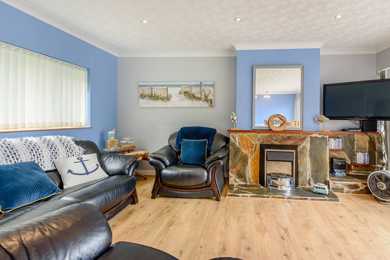 17 Glyn Y Marian in Llanbedrog, Gwynedd