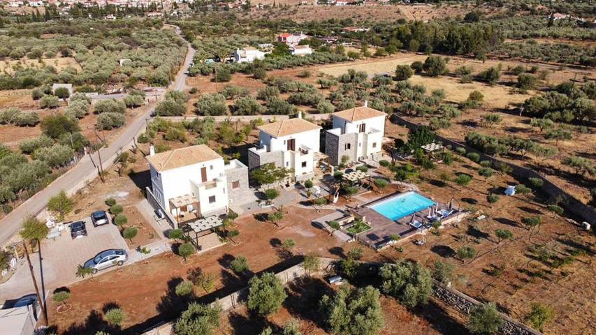 Gîte pour 4 personnes, avec piscine et jardin à Galaxidi - 2