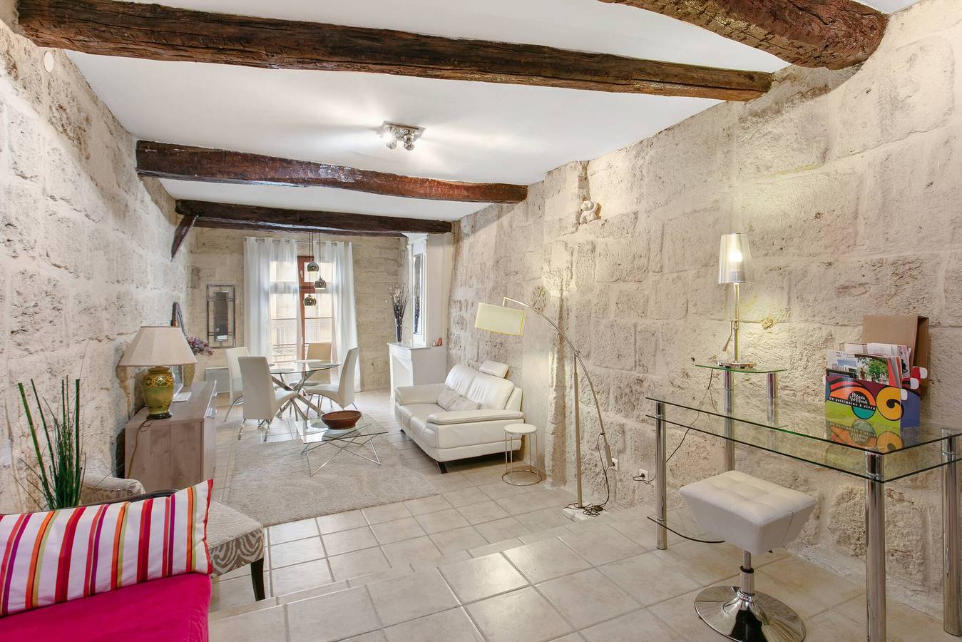 Apartamento entero, Serinity - Apartamento de diseño del siglo Xvii in Pézenas, Côte d'Améthyste