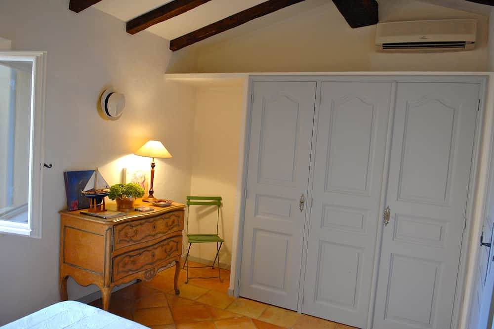 Atemberaubende Villa nahe dem Zentrum von St. Tropez (5 Minuten Places des Lices) in Saint-Tropez, Mittelmeerküste (Frankreich)