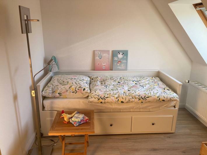 Ganze Wohnung, Ferienwohnung Diddi" mit Balkon und Wi-Fi in Enge-Sande, Grünes Binnenland
