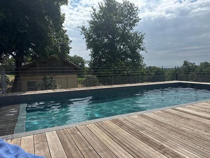 Location de vacances pour 10 personnes, avec vue et vue sur le lac ainsi que jardin et piscine, animaux acceptés à Bretagne-d'Armagnac - 2