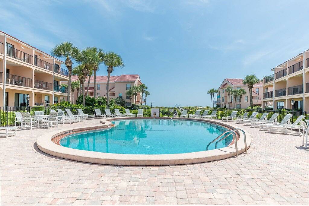 Ganze Wohnung, New Listing!!! Direct Ocean Front 1st Floor Sea Place Condo!!! 2bd/2 bath in Butler Beach, St. Augustine