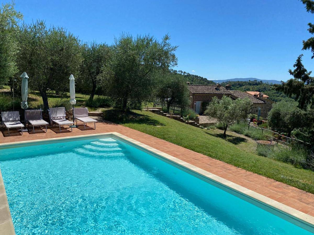 Appartamento intero, Two-Bedroom Family Apartment in Poggibonsi, Chianti