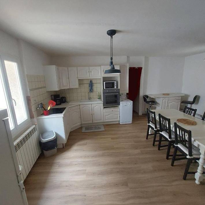 Location de vacances pour 11 personnes, animaux acceptés à Puimisson - 2