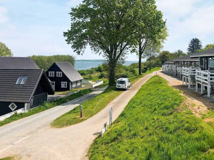 Ferienhaus für 5 Personen, mit Balkon und Terrasse sowie Garten und Pool in Apenrade