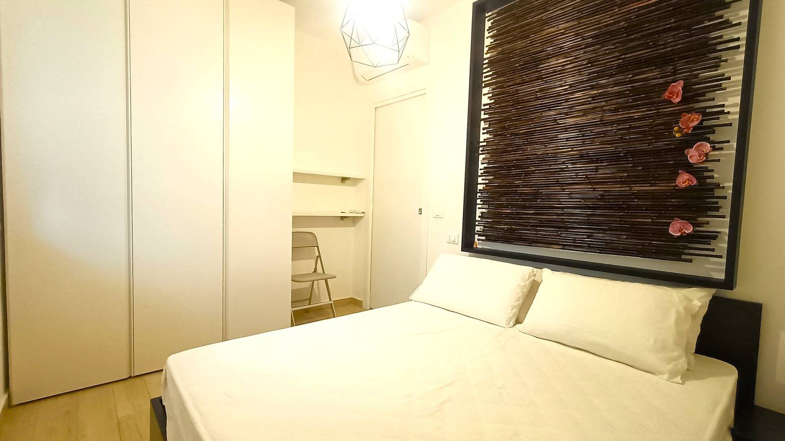 Entire apartment, Corte dei Castellari 32A in Borghetto Santo Spirito, Riviera di Ponente