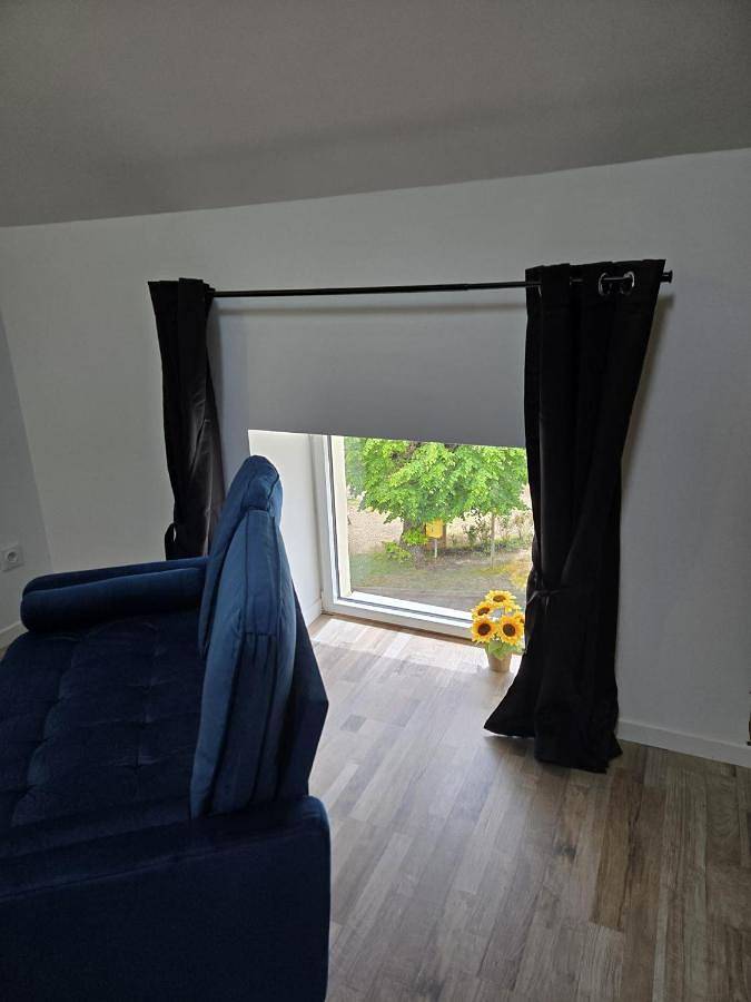 Gîte pour 2 personnes, avec jacuzzi ainsi que jardin et sauna dans Saint-Jean-de-Vaux - 2