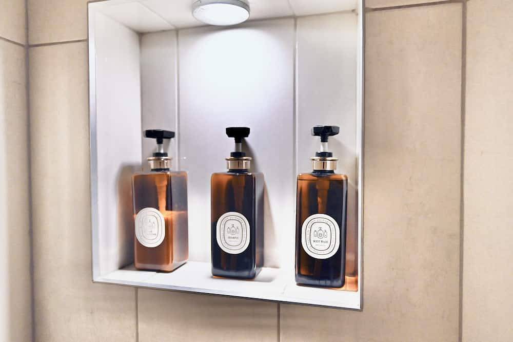 Ganze Wohnung, Attic in the heart of Radom. Ac, washer-dryer, coffee and ice machine, elevator in Radom, Masowien