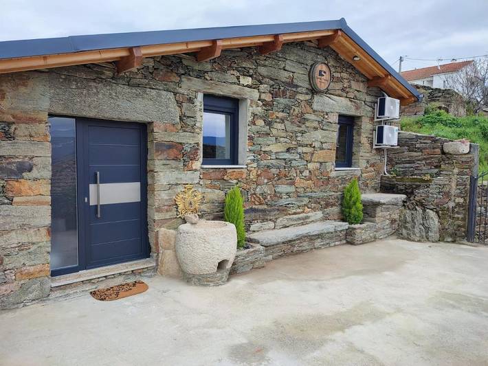 Location de vacances pour 4 personnes, avec vue et terrasse à Pinhão