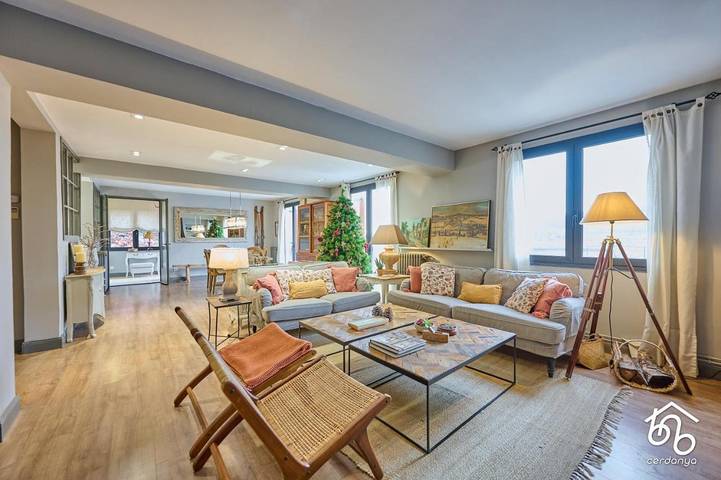 Ferienwohnung für 10 Personen, mit Terrasse und Pool sowie Garten und Ausblick - 1