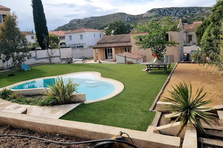 Chalet para 6 personas, con piscina además de terraza y vistas, Se admiten mascotas - 1