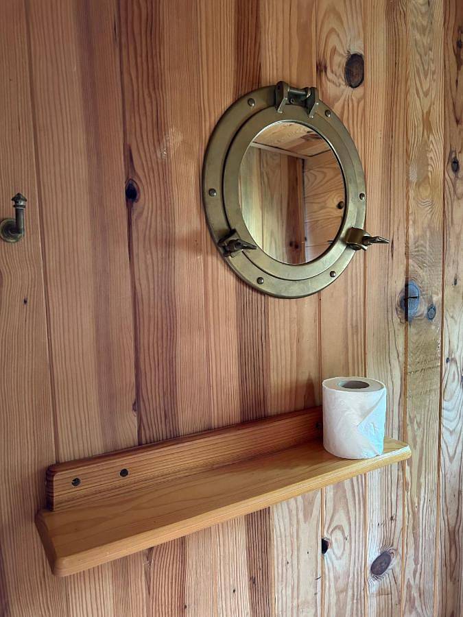 Bateau pour 3 personnes, avec terrasse ainsi que vue et vue sur le lac, animaux acceptés dans les Pays de la Loire - 4