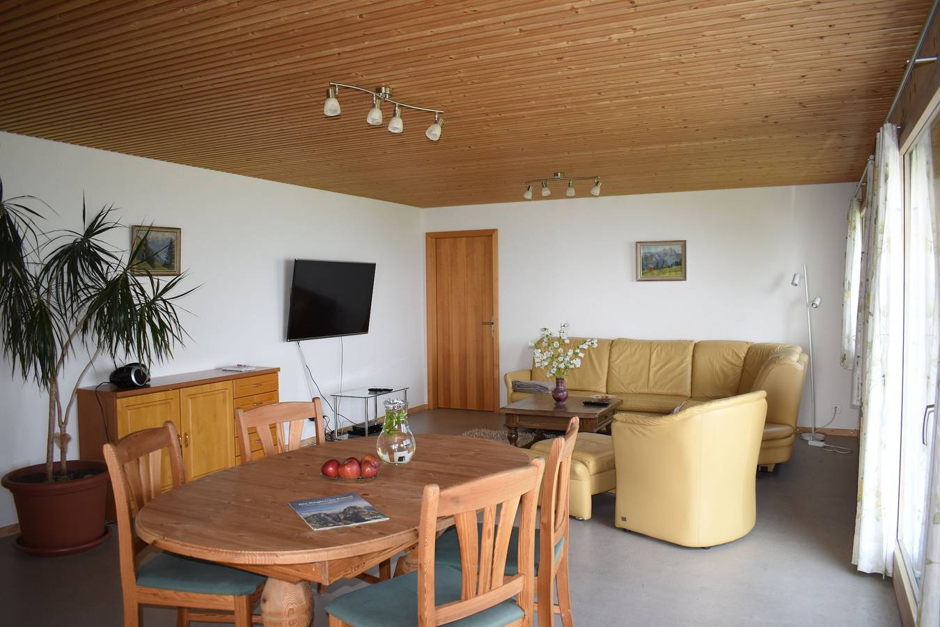 Ganze Ferienwohnung, Rigi-Naturferien auf dem Bio-Bauernhof Oberebnet in Vitznau, Vierwaldstättersee