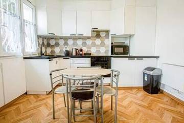Appartement De Vacances pour 4 Personnes dans Aulnay-sous-Bois, Seine-Saint-Denis, Photo 4