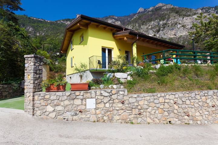 Ferienwohnung für 4 Personen, mit Balkon und Seeblick in Tremosine - 3