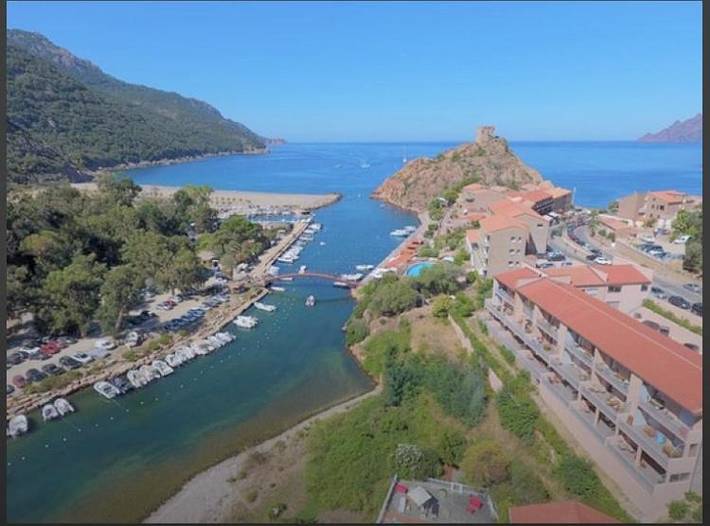 Gîte pour 7 personnes, avec balcon et vue, adapté aux familles dans Porto (Corse) - 2