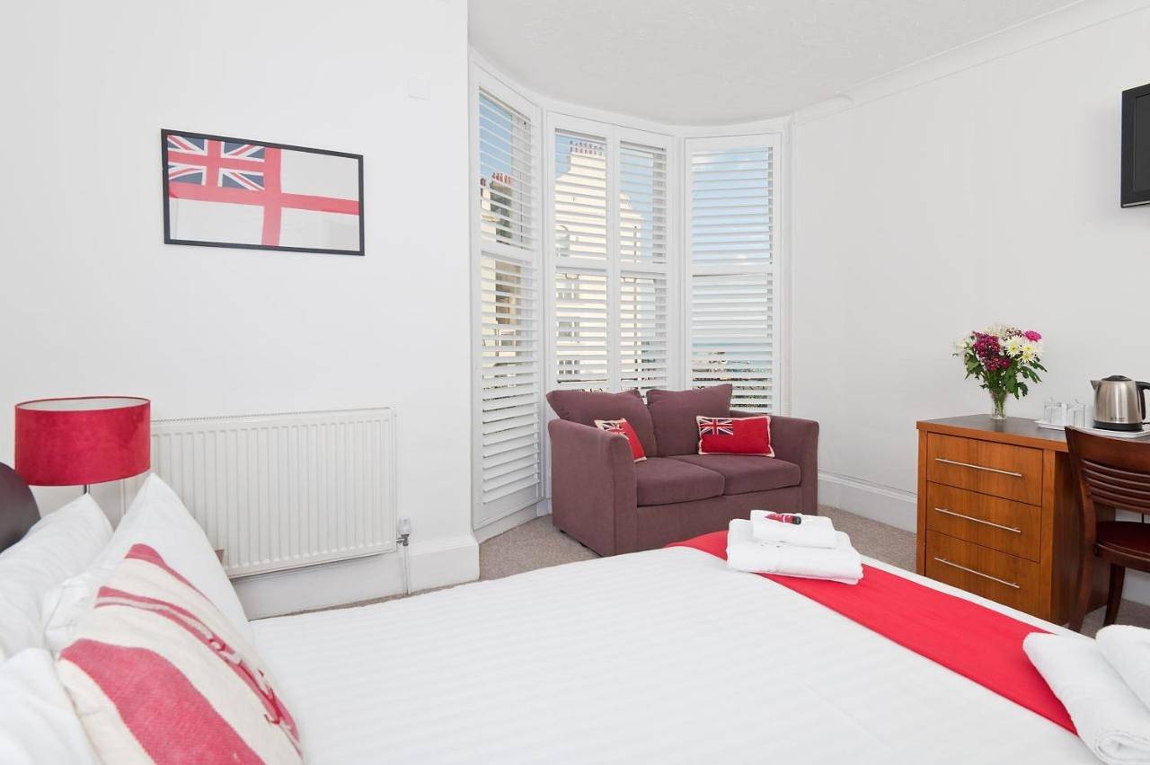 Quadruple Room with Private Bathroom in Brighton, Sussex