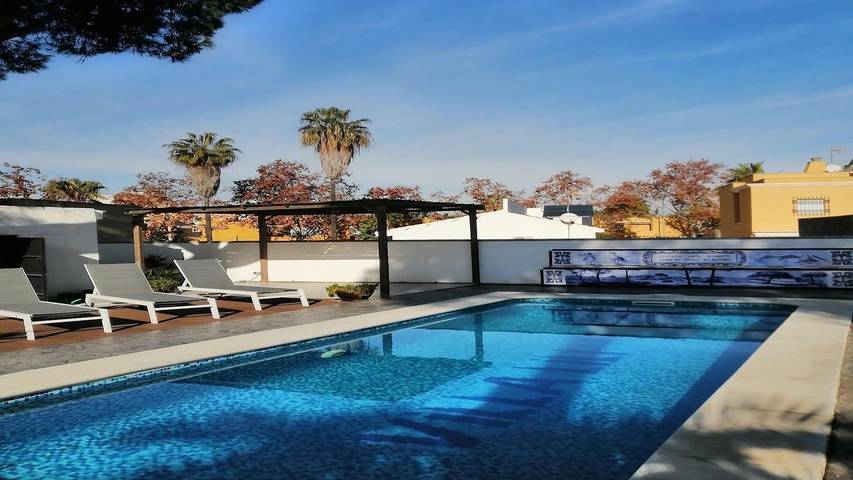 Villa für 6 Personen, mit Garten und Pool sowie Terrasse, mit Haustier - 1
