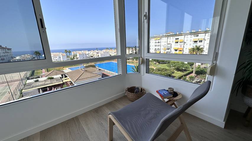 Ferienwohnung für 5 Personen, mit Kinderpool und Garten in Torrox - 2