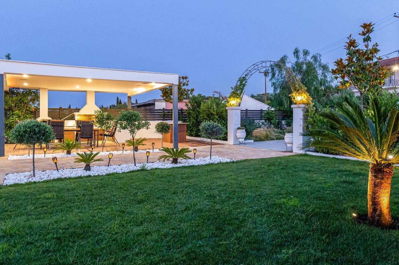 Ολόκληρο το διαμέρισμα, Three-Bedroom House in Άγιο Ιωάννη (Κέρκυρα), Κέρκυρα