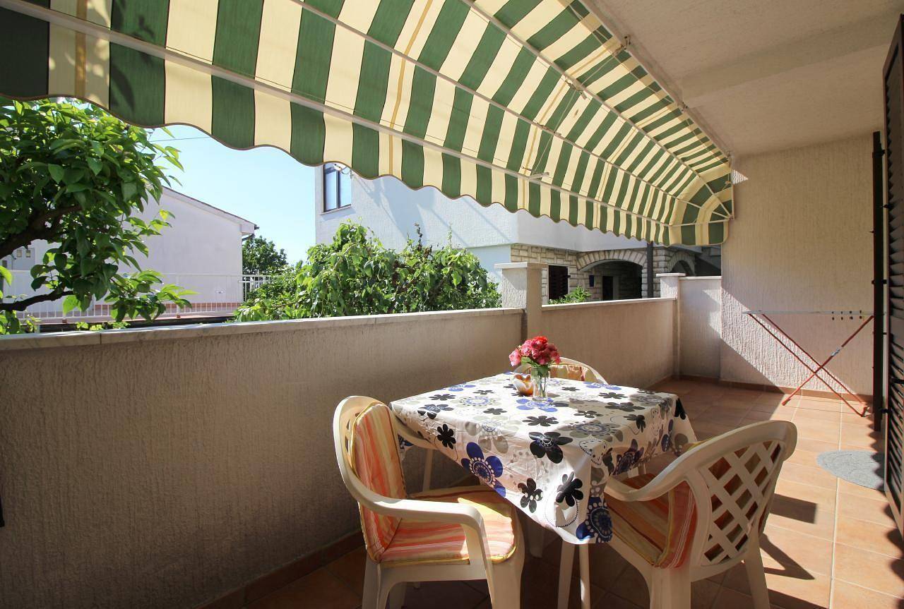Ganze Ferienwohnung, Wohnung Radojka mit Terrasse, nahe Porec Altstadt in Poreč, Porec und Umgebung