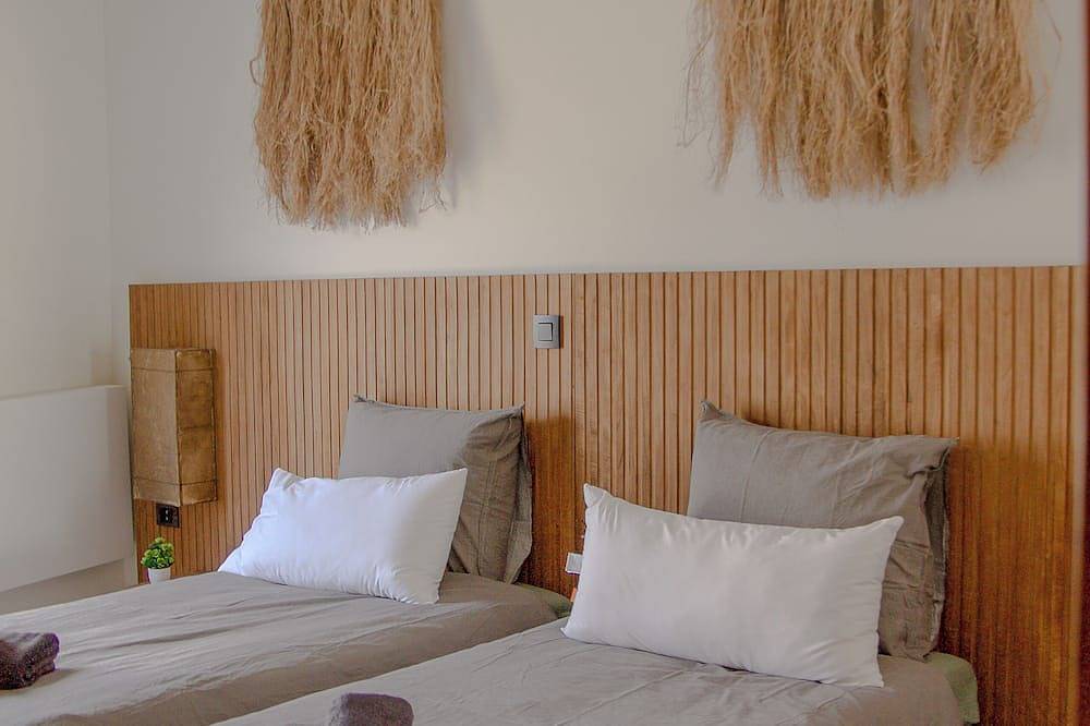 Geheel appartement, – 2-Bedroom Apartment with Terrace near Charleroi Airport in Ransart, Charleroi