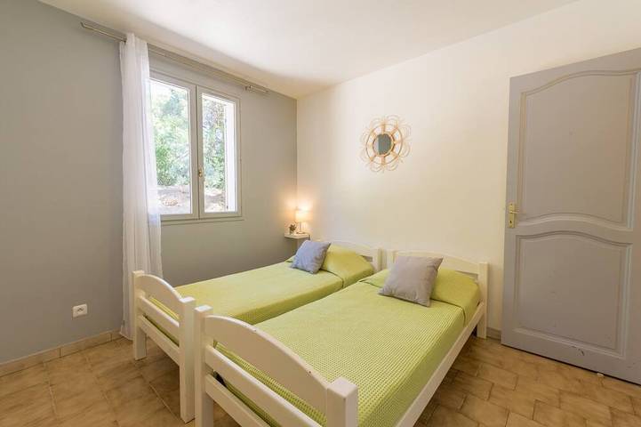 Villa pour 8 personnes, avec Terrasse et Jardin à Giens - 4