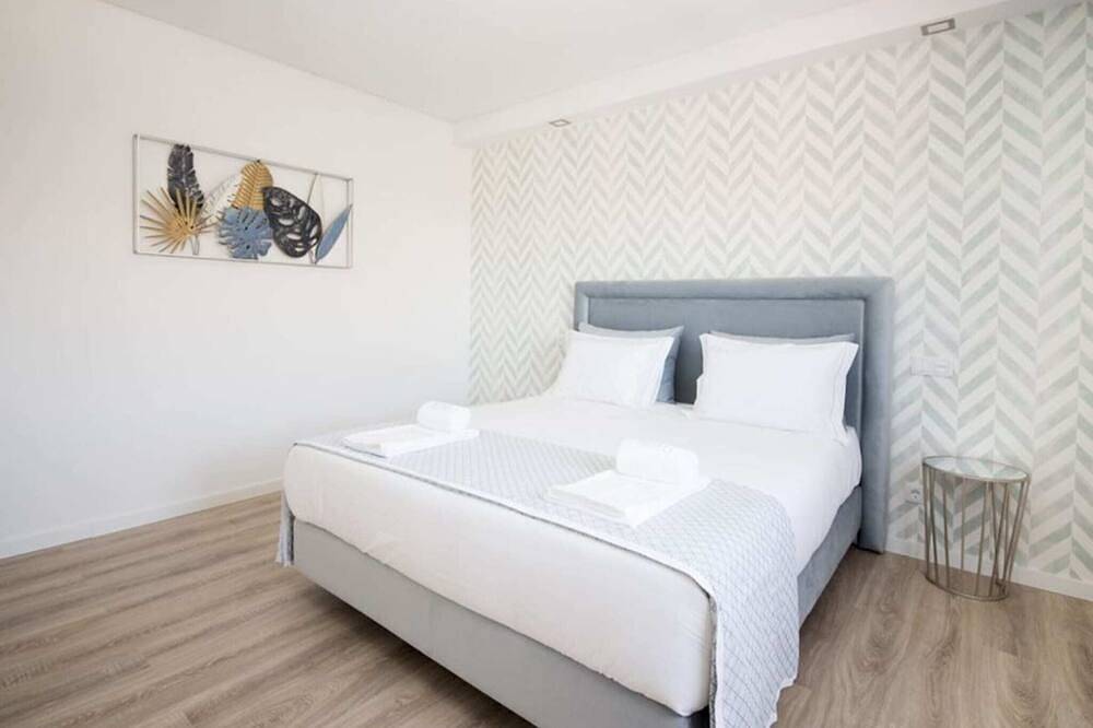 Casa da Praia by Estilo Lusitano, with private pool in Porto Covo, Costa Alentejana