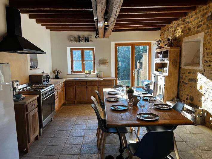 Location de vacances pour 12 personnes, avec jardin et vue à Saint-Sauveur-en-Puisaye - 4