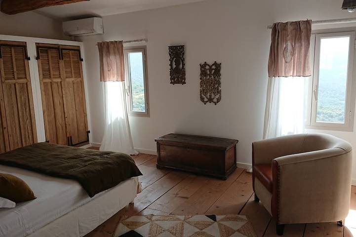 Location de vacances pour 6 personnes, avec jardin et terrasse à Montegrosso - 4