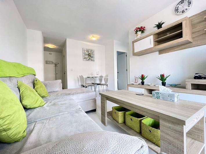 Ferienwohnung für 4 Personen, mit Balkon/Terrasse und Pool