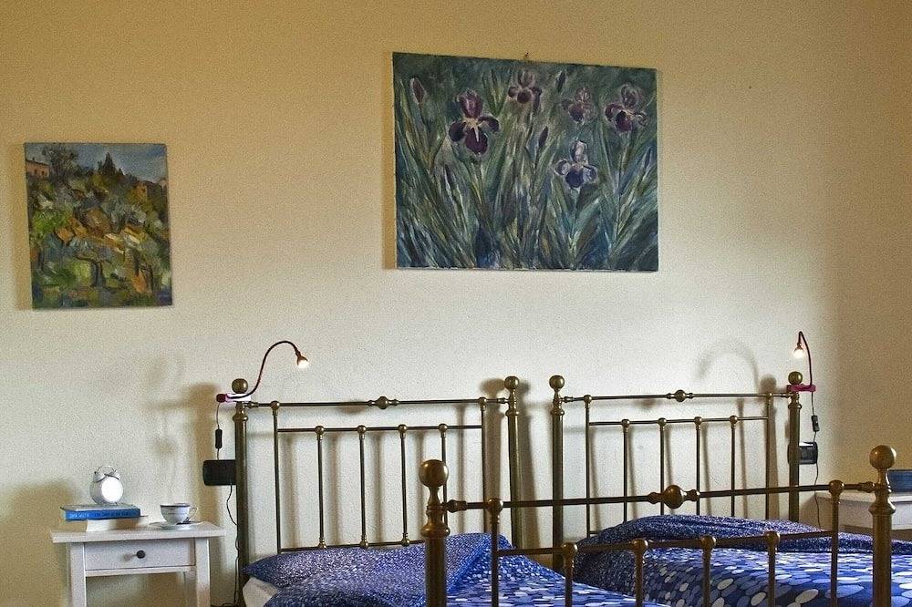 Apartamento entero, 10 minutos a pie del centro de Todi in Todi, Provincia de Perugia