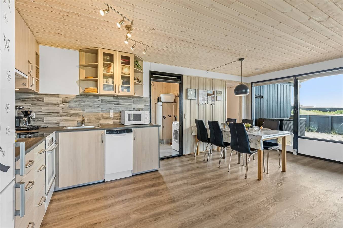 Amazing home in Hvide Sande w/ 3 Bedrooms, Sauna and Wifi in Hvide Sande, Holmsland Klit