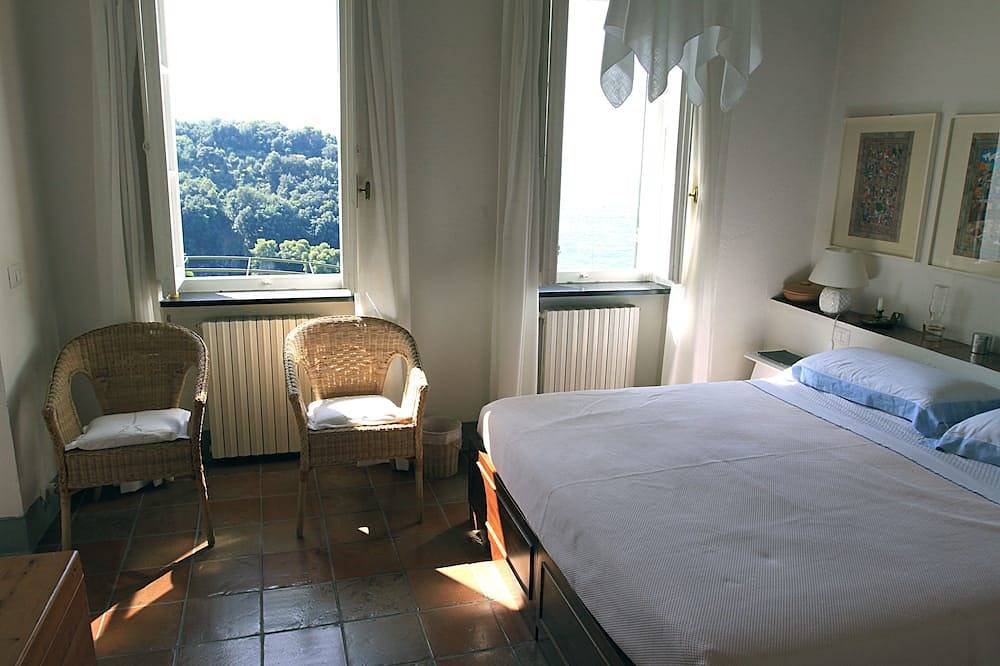 Verträumte Villa mit Meerwasserpool und spektakulärer Aussicht in Lerici, Lerici Gemeinde