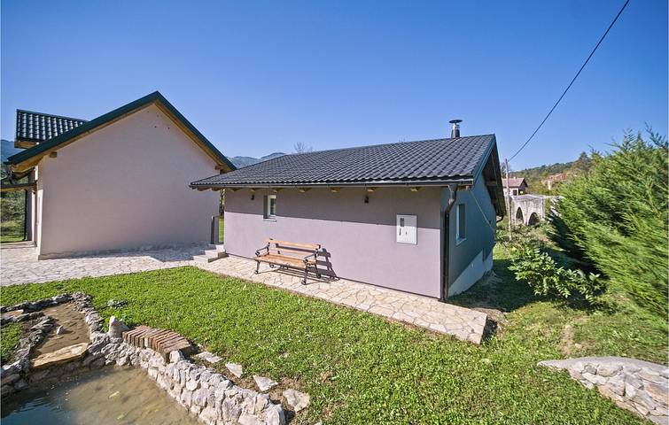 Modernes Apartment mit 2 Schlafzimmern, Pool und Terrasse, nur wenige Schritte vom Fluss Lička Jesenica entfernt in Karlovac und Umgebung