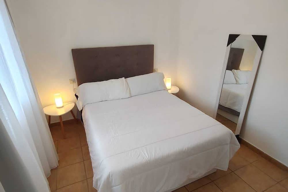 Entire apartment, Formentera Suitte 3 in Es Pujols, Formentera