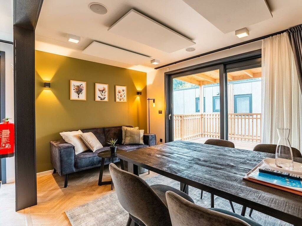 Casa de vacaciones en Ostriach con terraza. in Ossiach, Bezirk Feldkirchen
