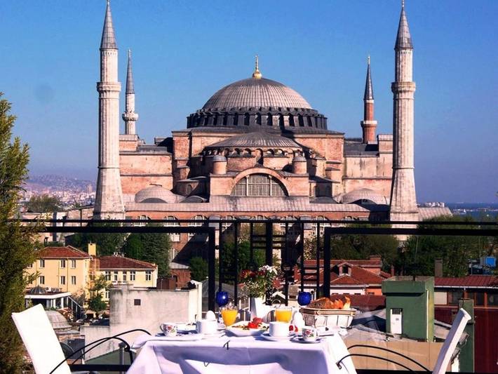Hotel voor 2 personen, met terras in Istanbul