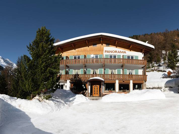 Ferienwohnung für 2 Personen, mit Garten und Balkon sowie Ausblick in Sulden