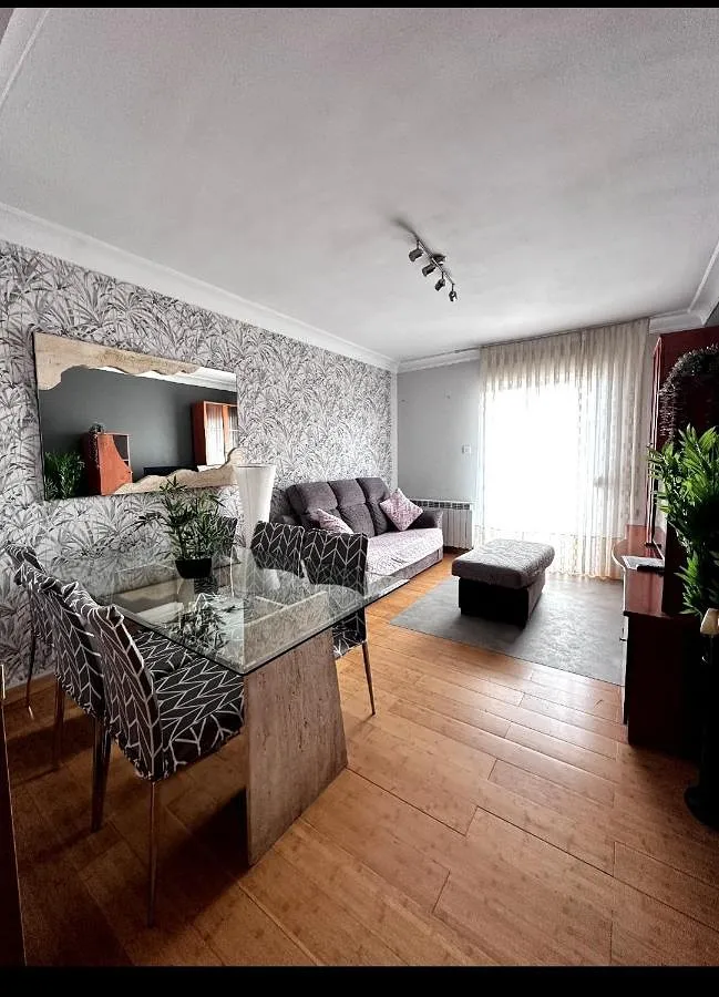 Ferienwohnung für 6 Personen, mit Ausblick und Terrasse - 1