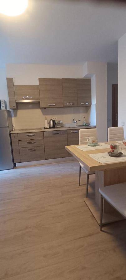 Ferienwohnung für 4 Personen, mit Balkon und Terrasse sowie Garten und Ausblick