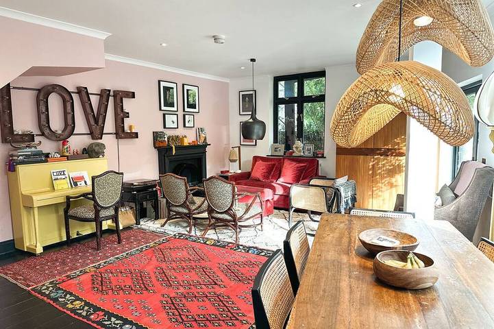 Holiday home for 5 people, with garden in Hounslow