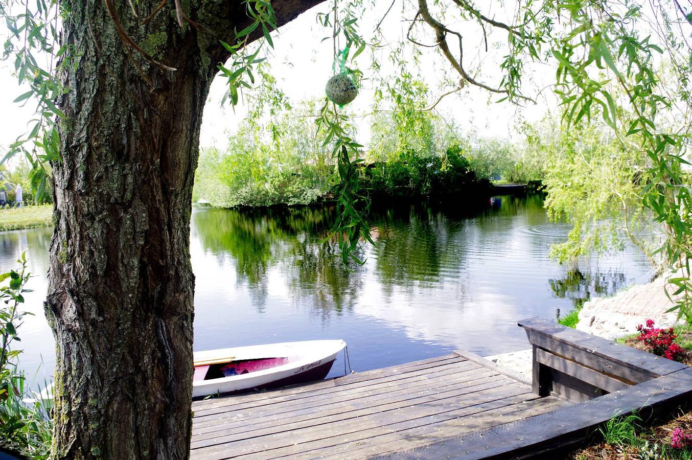 Scandinavian holiday home by the lake in Twist, Emsland