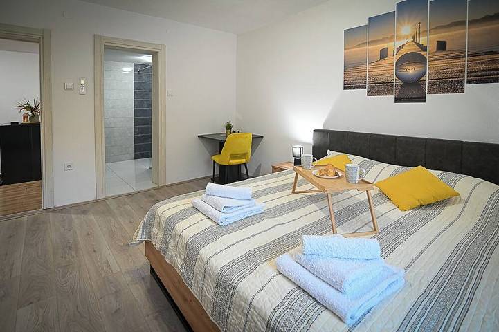 Wellness-Ferienhaus mit Pool nahe dem Naturpark Papuk in Pozega-Slawonien
