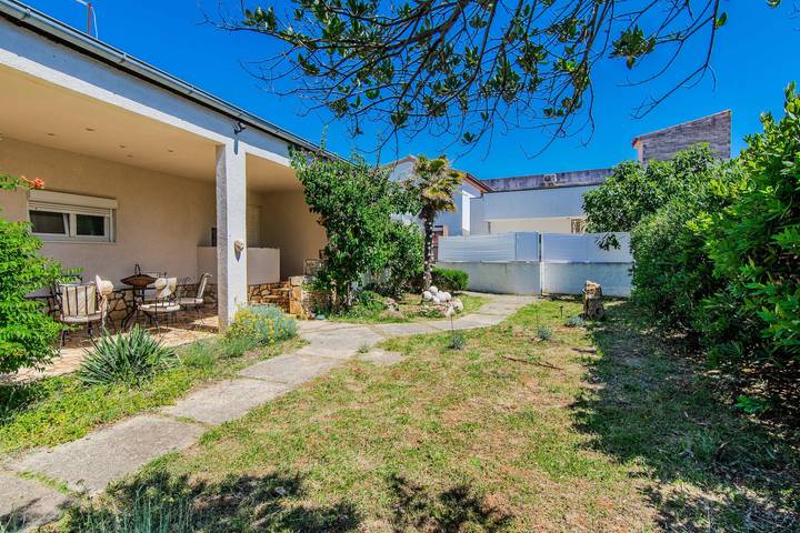 Ferienhaus für 4 Personen, mit Terrasse und Garten, mit Haustier in Kroatien - 3