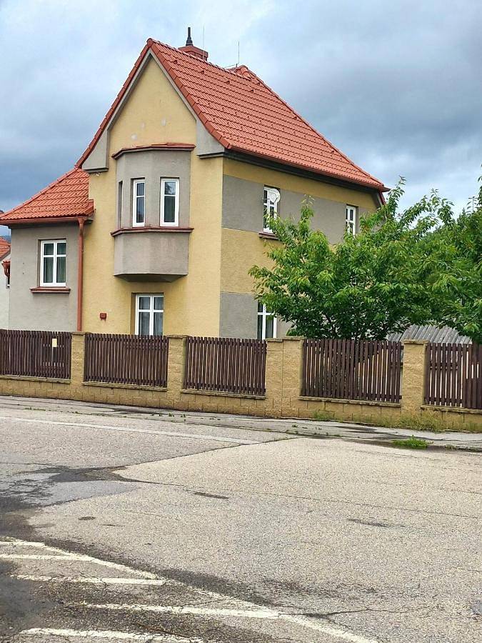 Location de vacances pour 10 personnes, avec vue sur le lac et jardin à Český Krumlov - 2