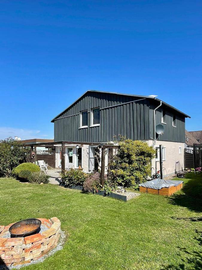 Ferienhaus für 5 Personen, mit Terrasse und Garten in Velgast